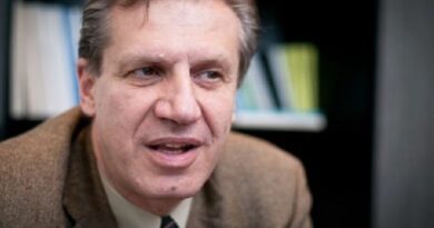 Az SZDSZ alapító Magyar Bálint is előbújt a kanálisból
