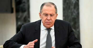 Lavrov: a tűzszünet célja az ukrán hadsereg újrafelfegyverzése lenne – „nem, gyerekek, voltunk már ilyen történetekben!”
