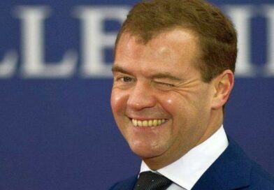 Medvegyev a német Rheinmetall új ukrajnai harckocsigyárának koordinátáit kérte