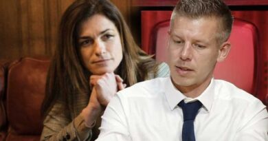 Mi történt azzal a kölyökképű férjjel, aki szinte mindenkit kritizált, ám Orbán Viktorról rajongó tisztelettel beszélt?