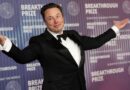 Elon Musk édesapja Moszkvába utazott