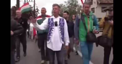 Politikai öngyilkosságot követett el Magyar Péter