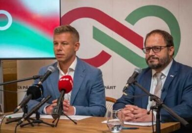 Kiszolgálják a bankszektort? Elképesztő összegeket vesznek el a magyar családoktól Magyar Péterék Kiszolgálják a bankszektort? Elképesztő összegeket vesznek el a magyar családoktól Magyar Péterék